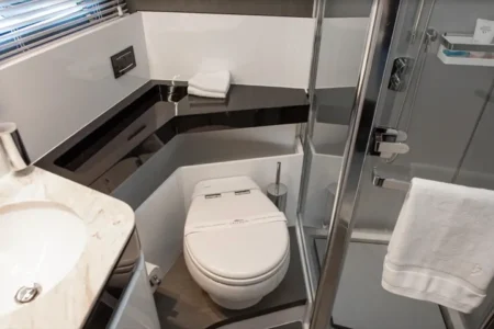 Azimut S7 - Navis Marine