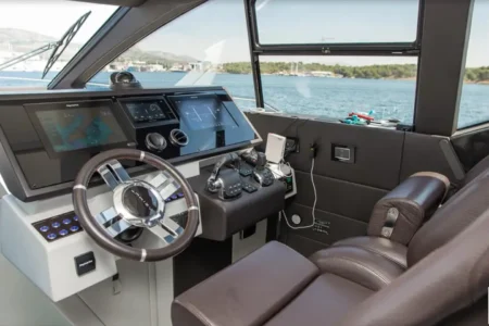 Azimut S7 - Navis Marine