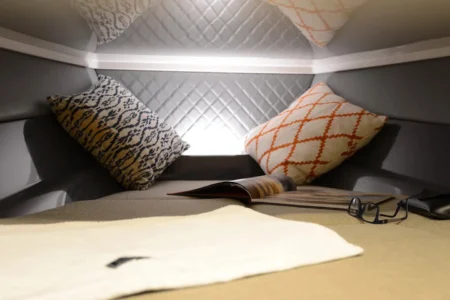 2025 Windy SR28 CC - Navis Marine