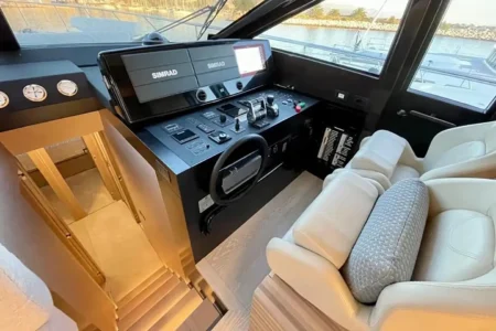2021 Ferretti Yachts 670 - Navis Marine