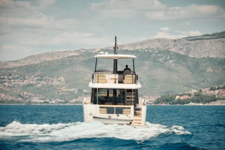 2025 Azimut Magellano 60 - Navis Marine