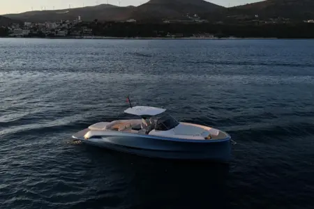 2025 Solaris Power 44 - Navis Marine