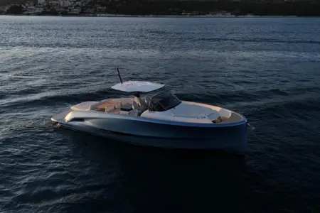 2025 Solaris Power 44 - Navis Marine