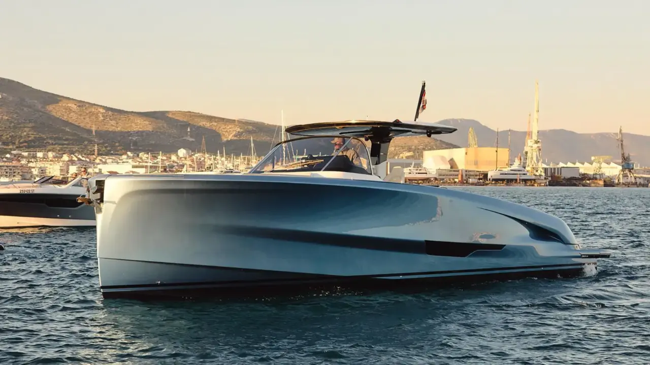 2025 Solaris Power 44