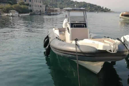 2023 Capelli Tempest 900 - Navis Marine