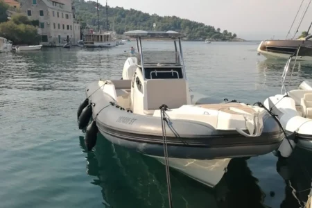 2023 Capelli Tempest 900 - Navis Marine