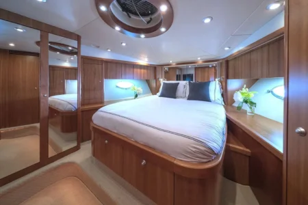 2008 Sunseeker Predator 72 - Navis Marine