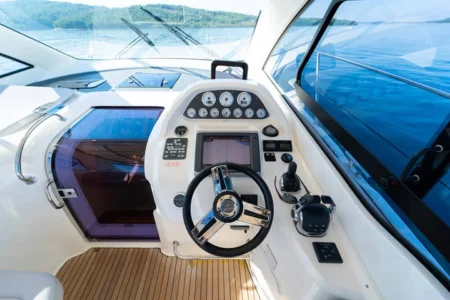 2014 Bavaria Sport 35 HT - Navis Marine