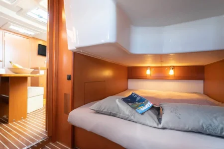 2014 Bavaria Sport 35 HT - Navis Marine