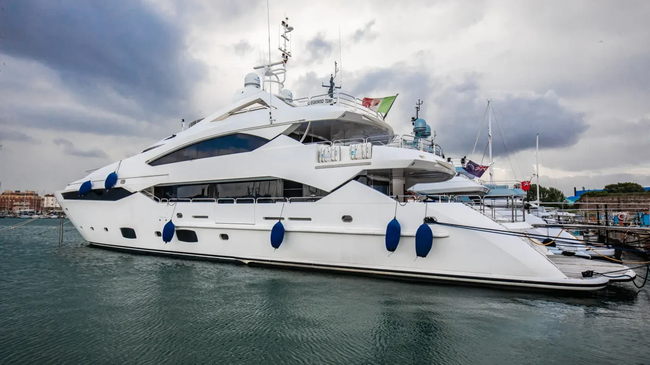 2014 SUNSEEKER 40M