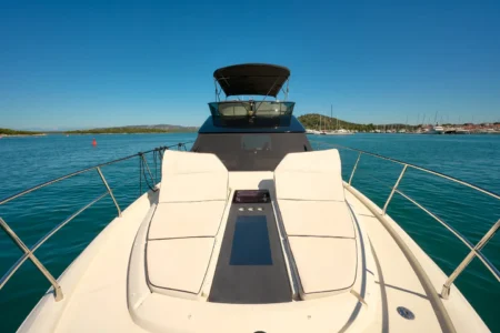 2014 BENETEAU Monte Carlo 5