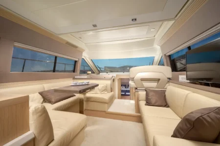 2014 BENETEAU Monte Carlo 5