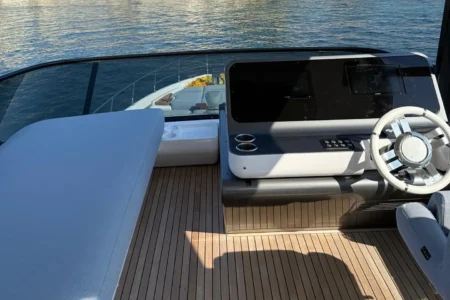 2022 Azimut 68 Fly - Navis Marine