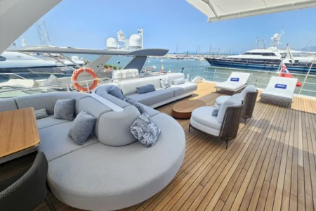 2024 - Azimut Grande 32M- Navis Marine