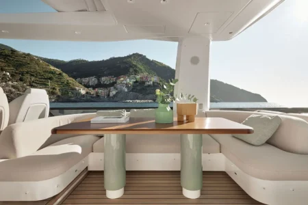 2026-Available-now-Azimut 62