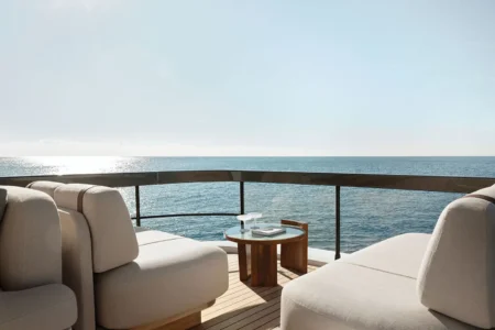 2026-Available-now-Azimut 62