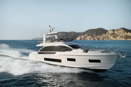 2026-Available-now-Azimut 62