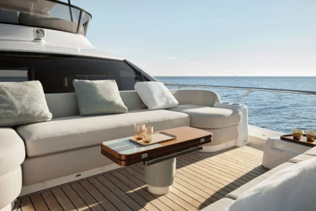 2026-Available-now-Azimut 62