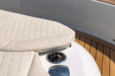 2026 SOLARIS POWER 44 OPEN - Navis Marine