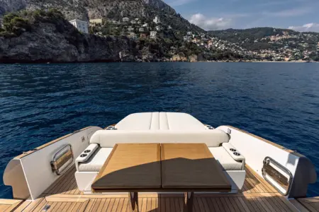 2026 SOLARIS POWER 44 OPEN - Navis Marine