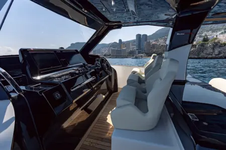 2026 SOLARIS POWER 44 OPEN - Navis Marine