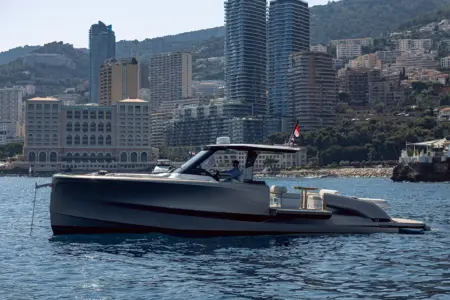2026 SOLARIS POWER 44 OPEN - Navis Marine