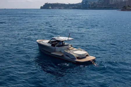 2026 SOLARIS POWER 44 OPEN - Navis Marine