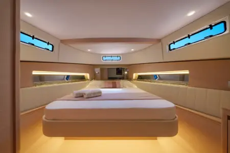 2026 SOLARIS POWER 44 OPEN - Navis Marine