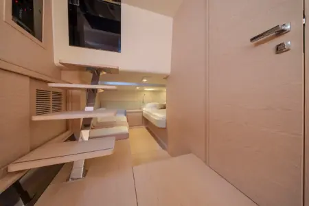 2026 SOLARIS POWER 44 OPEN - Navis Marine