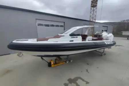 2023 Pirelli 35 - Navis Marine