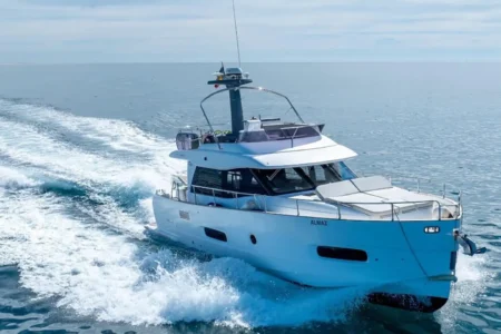 2020-Azimut-Magellano-43 - Navis Marine