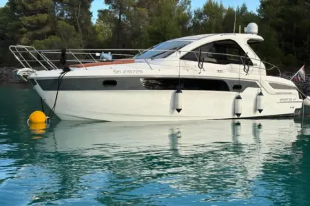 2014 Bavaria Sport 35 HT - Navis Marine