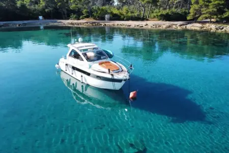 2014 Bavaria Sport 35 HT - Navis Marine