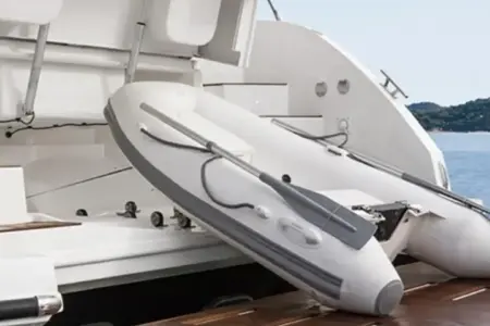 2017 Azimut Atlantis 43 - Navis Marine