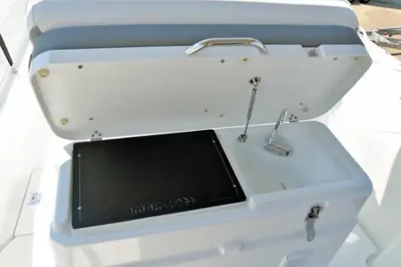 2024 MAR CO TWENTYSIX - Navis Marine