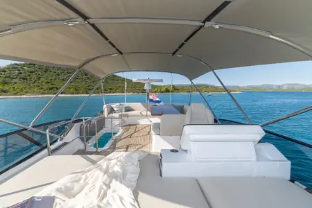 2026 Azimut Fly 53 - Navis Marine