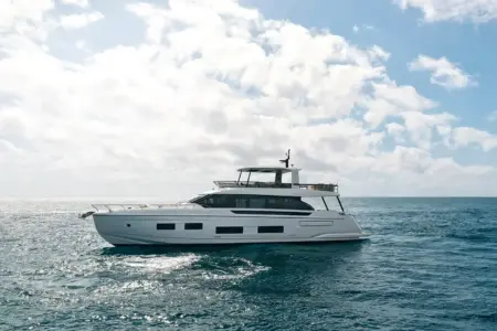 Azimut Fly 82 - Navis Marine