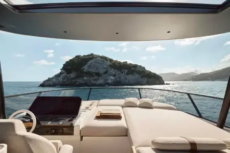 Azimut Fly 82 - Navis Marine