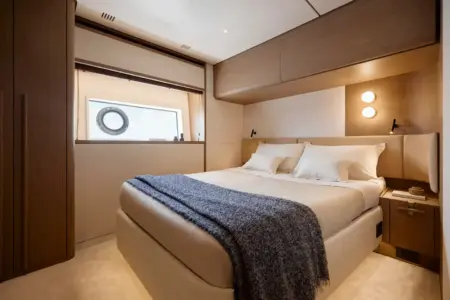 Azimut Fly 82 - Navis Marine