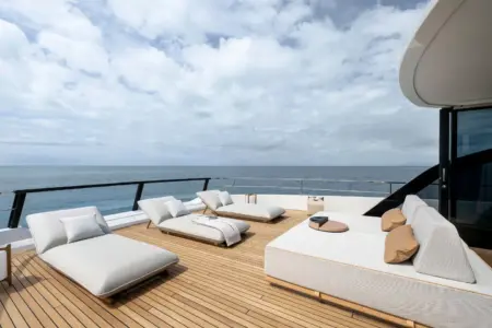 Azimut Grande 30M - Navis Marine