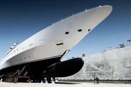 Benetti FB275 MY IJE - Navis Marine