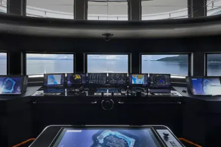 Benetti FB275 MY IJE - Navis Marine