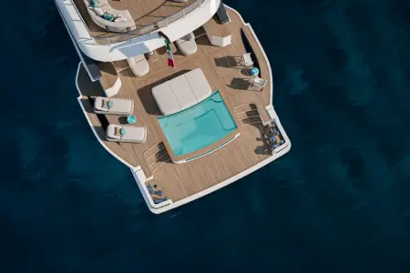 Benetti Oasis 42M - Navis Marine