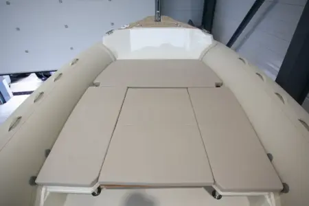 Capelli Tempest 900 Luxe - Navis Marine