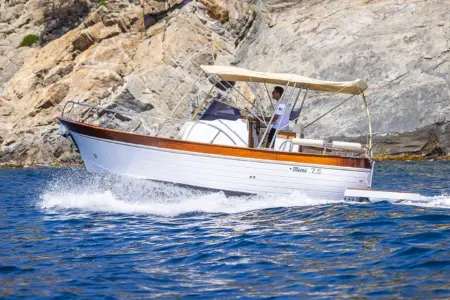 Mimi Libeccio 7,5 WA - Navis Marine