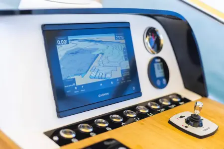 Mimi Libeccio 7,5 WA - Navis Marine