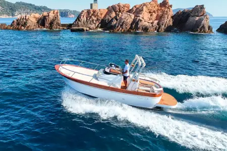 Mimi Libeccio 7,5 WA - Navis Marine