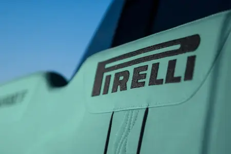 Pirelli 50 Mansory - Navis Marine