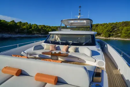 Azimut Yachts Grande 26M - Navis Marine