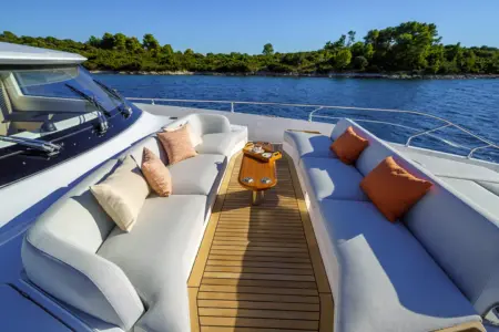 Azimut Yachts Grande 26M - Navis Marine